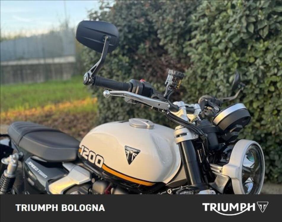 Triumph Speed Twin 1200 (2025) (2)