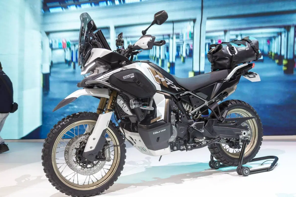 CFMOTO 1000MT-X Low Seat (2026)