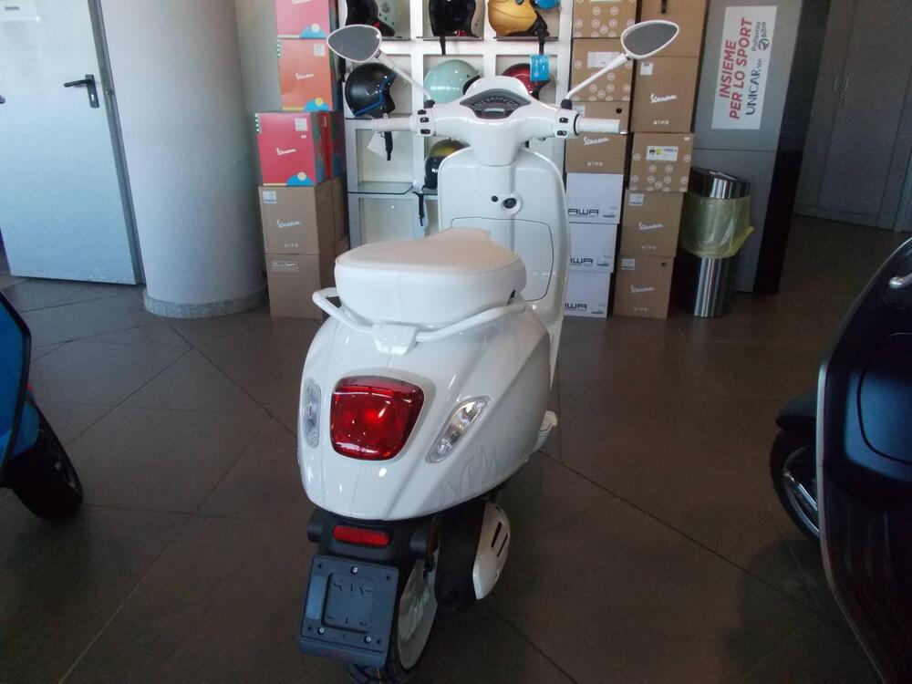 Vespa Sprint 50 Justin Bieber (2022 - 24) (3)