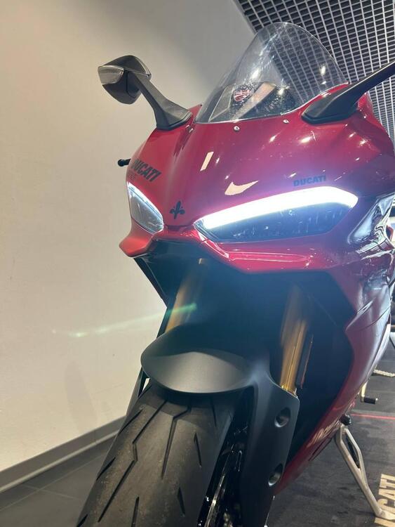 Ducati Panigale V2 S (2025) (5)