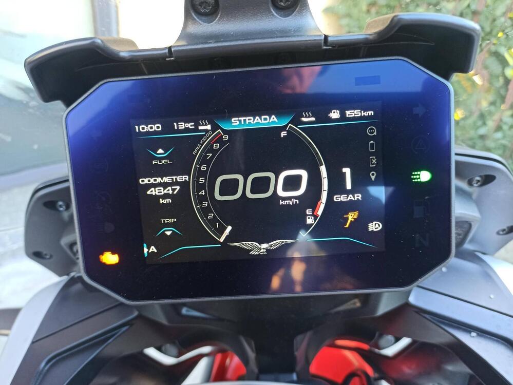 Moto Guzzi V85 TT (2024 - 25) (5)