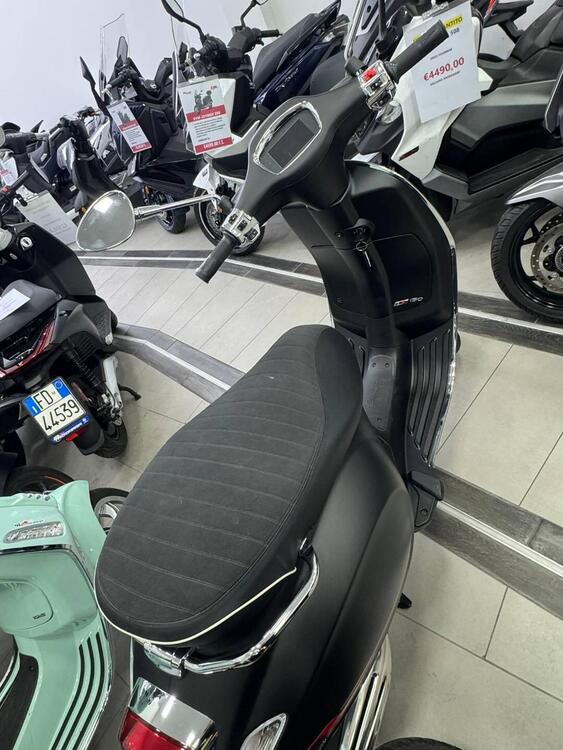 Vespa Sprint 150 S (2023 - 25) (3)