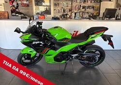 Kawasaki Ninja 400 (2023) usata