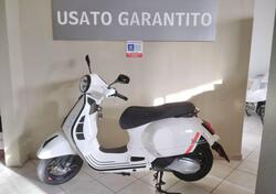 Vespa GTS 300 Super Sport (2023 - 24) usata