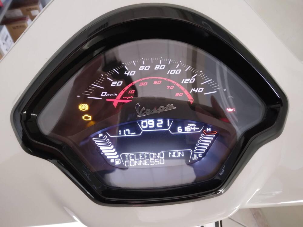 Vespa GTS 300 Super Sport (2023 - 24) (3)