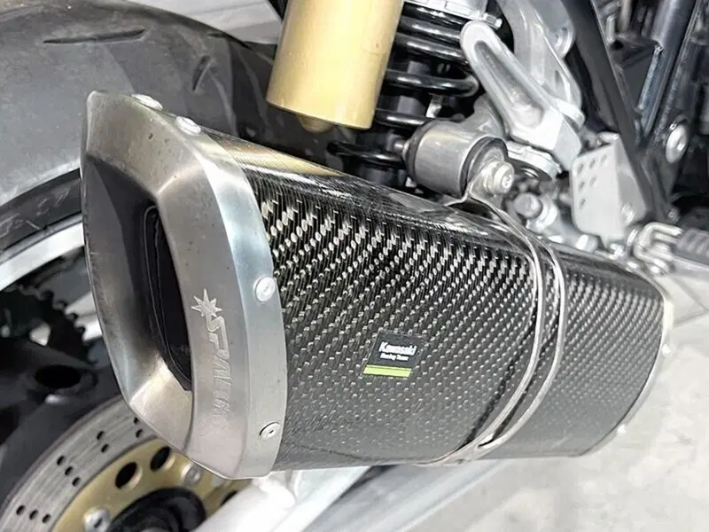 Kawasaki ZRX 1200 R (2000 - 06) (4)