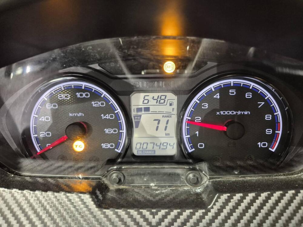 Suzuki Burgman 400 (2022 - 24) (4)