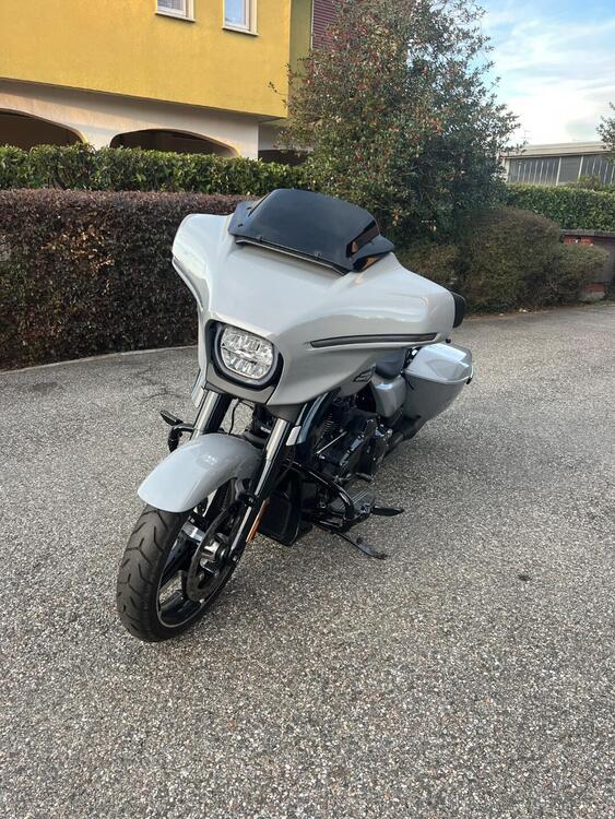 Harley-Davidson CVO Street Glide (2025)