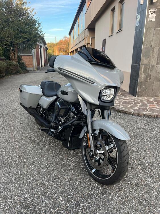 Harley-Davidson CVO Street Glide (2025) (3)