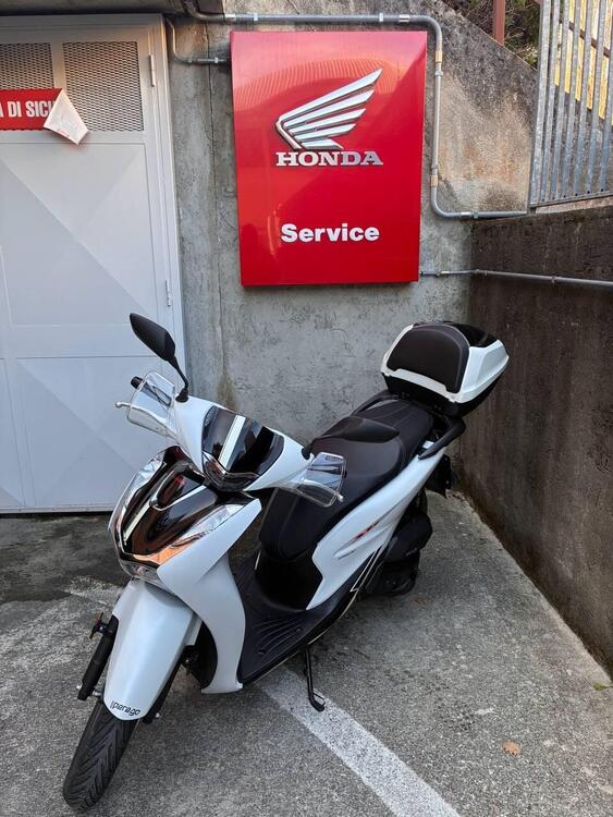 Honda SH 150i Sport (2022 - 23) (2)
