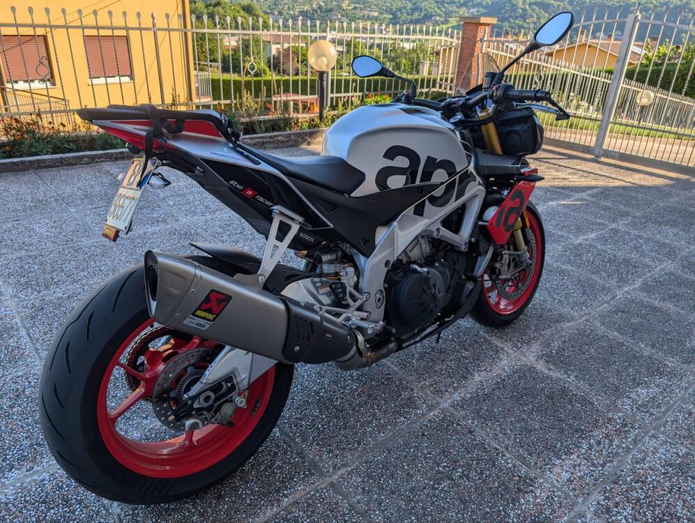 Aprilia Tuono V4 Factory (2019 - 20) (4)