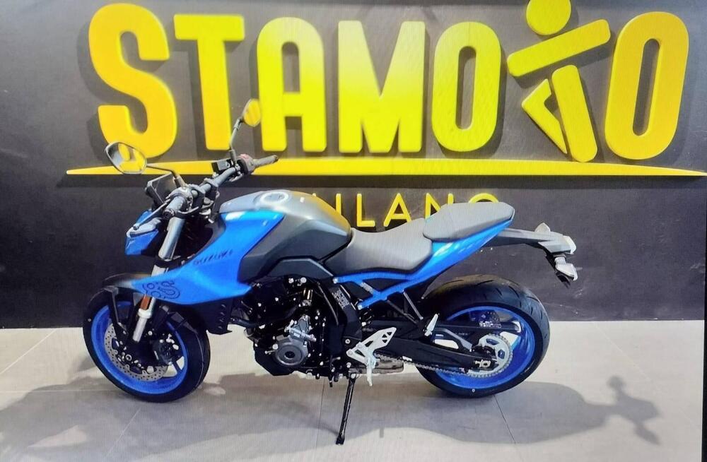 Suzuki GSX-8S (2025) (3)