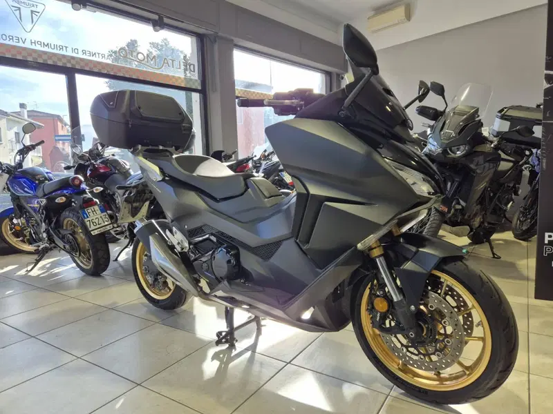 Honda Forza 750 DCT Urban (2021 - 24)