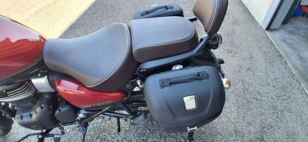 Royal Enfield Meteor 350 Supernova (2021 - 25) (3)