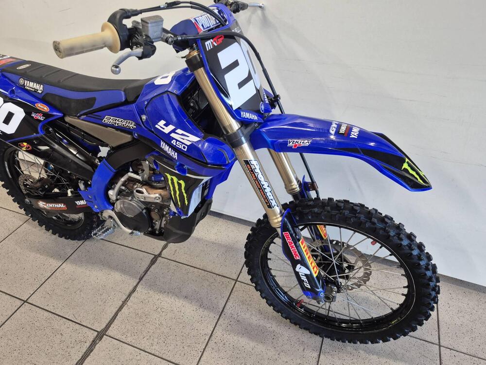 Yamaha YZ 450 F (2017) (2)