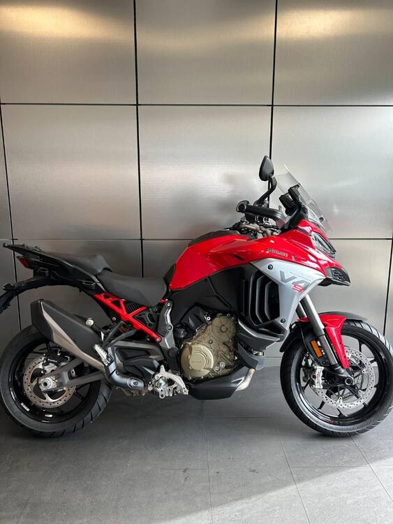 Ducati Multistrada V4 S (2025)