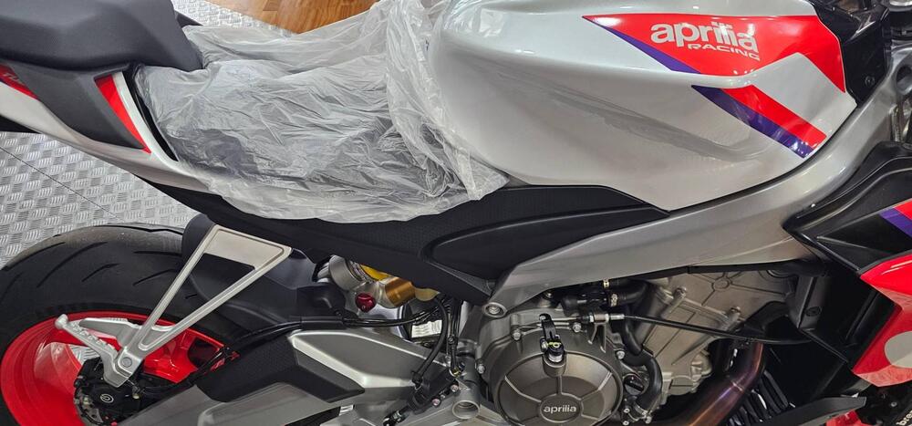 Aprilia Tuono 660 Factory (2025) (5)