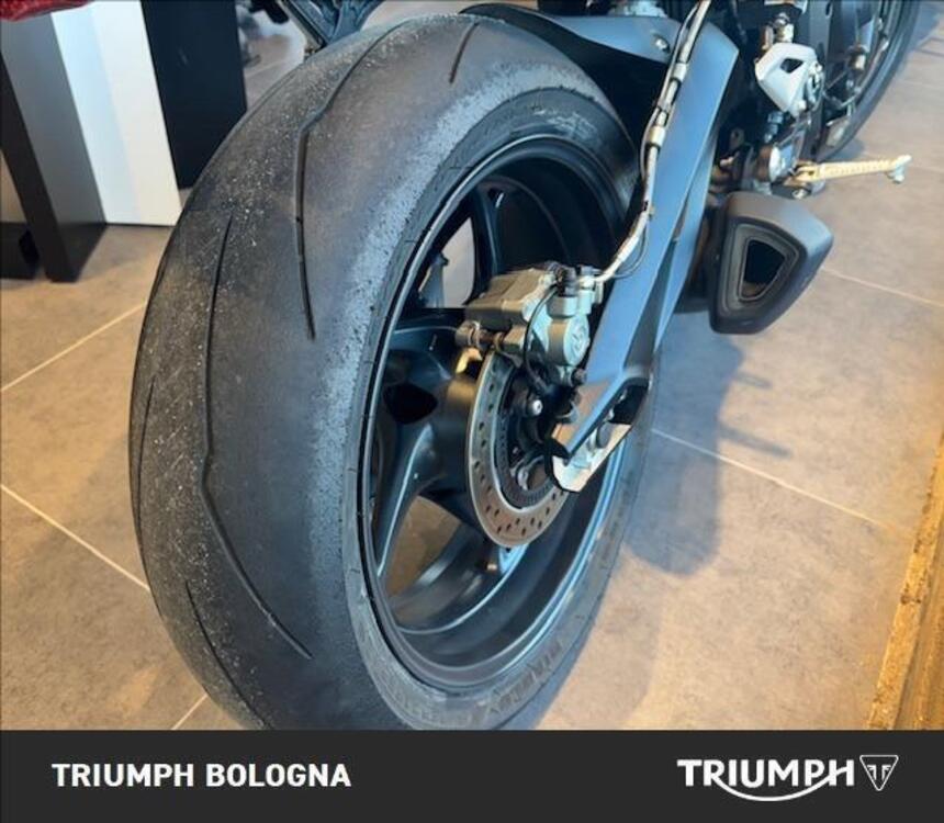 Triumph Street Triple 765 RS (2023 - 25) (4)