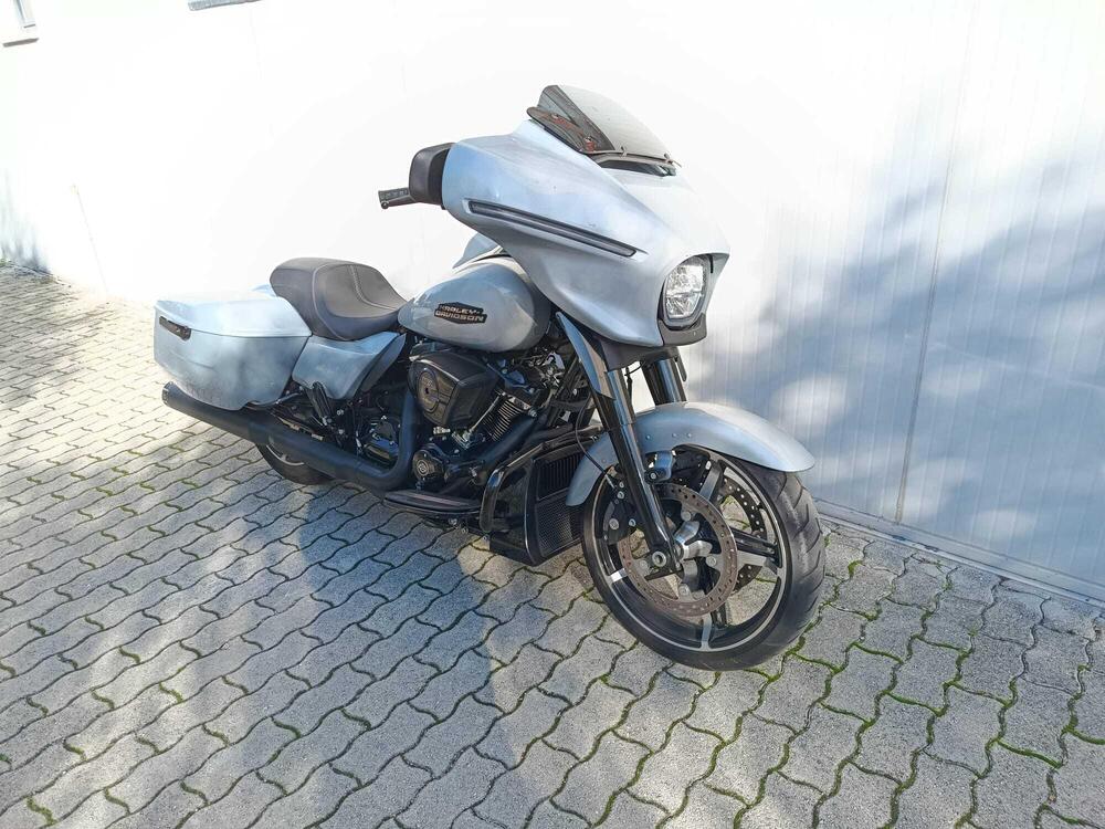 Harley-Davidson Street Glide (2024 - 25) (2)