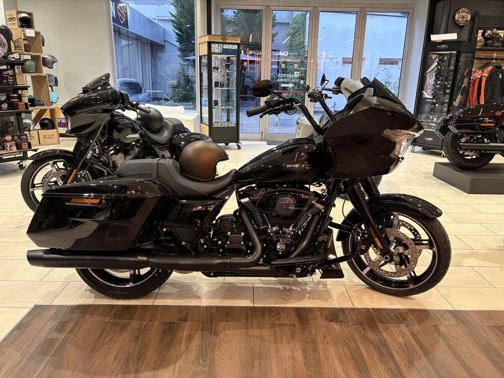 Harley-Davidson Road Glide (2024 - 25)