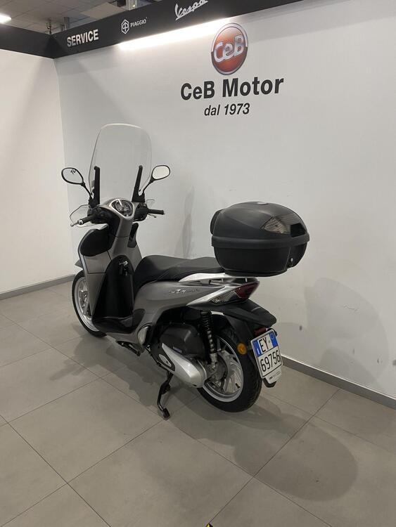 Honda SH 125 Mode (2021 - 23) (4)