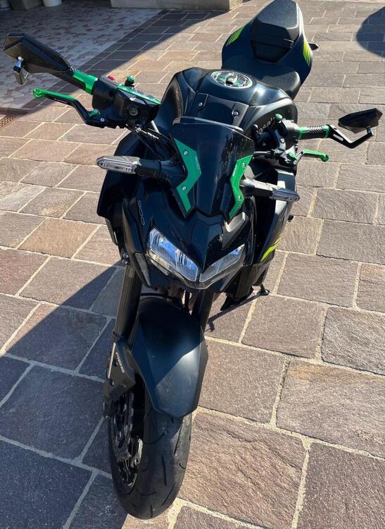 Kawasaki Z 900 (2021 - 24) (4)