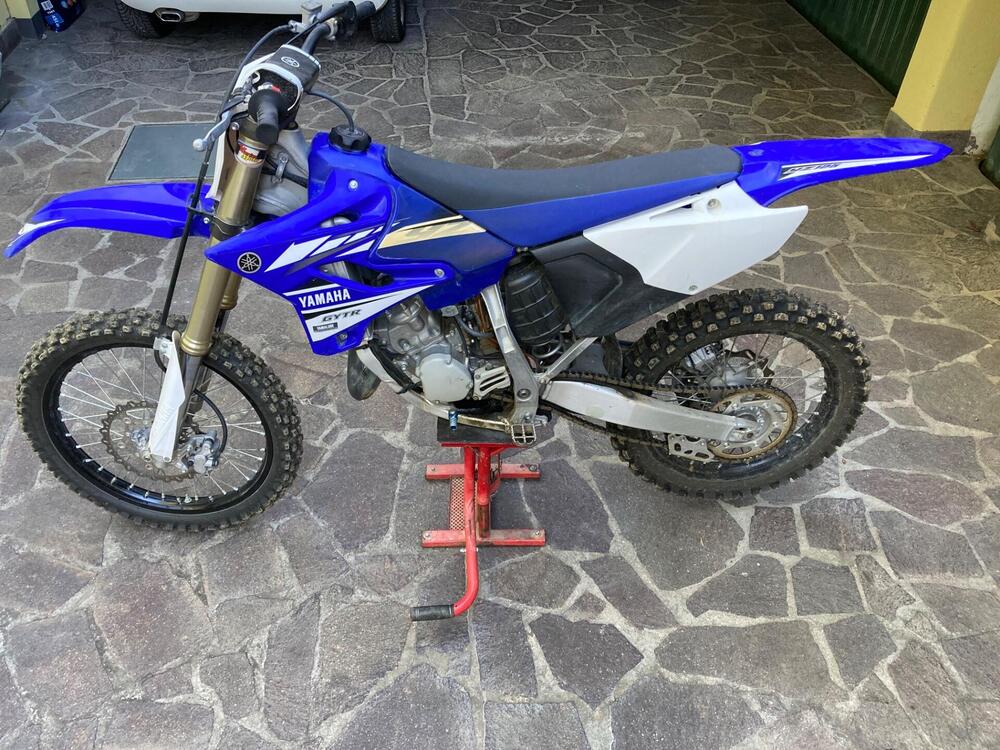 Yamaha YZ 125 (2017) (5)