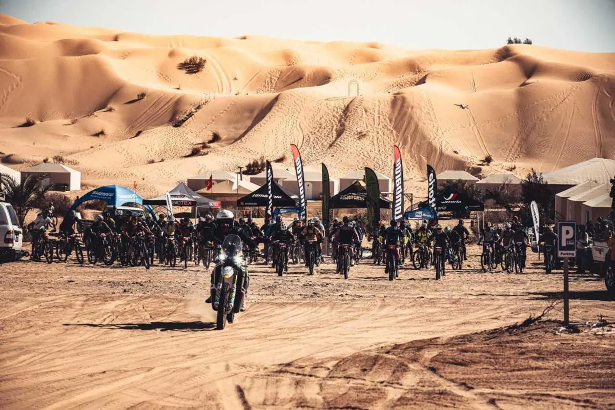 Tembaine Desert Rally 2025, quinto giorno: dal Camp Abdelmoula al cuore del Sahara (35)