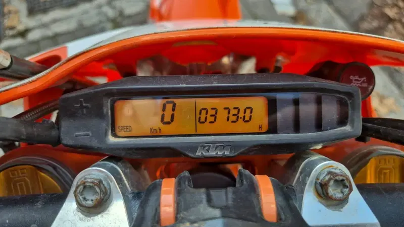 KTM 300 EXC E Six Days TPI (2020) (12)