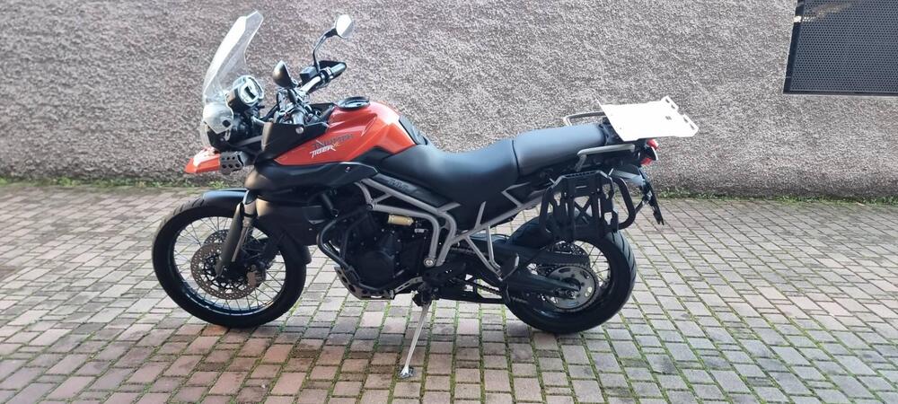 Triumph Tiger 800 XC (2011 - 12) (5)