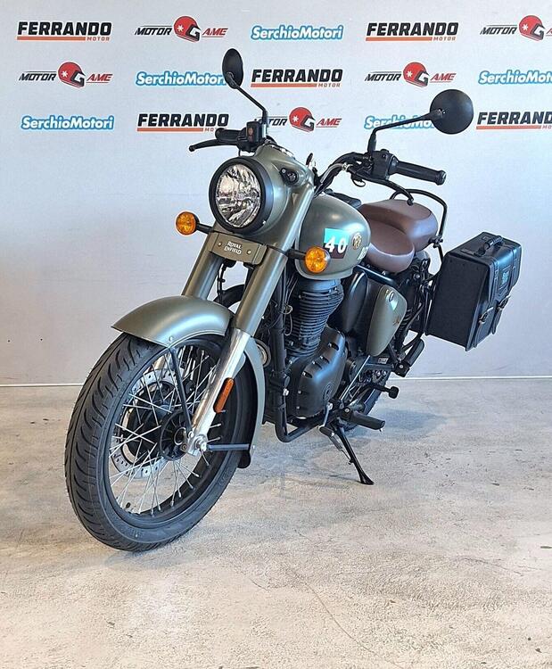 Royal Enfield Classic 350 (2021 - 25) (3)