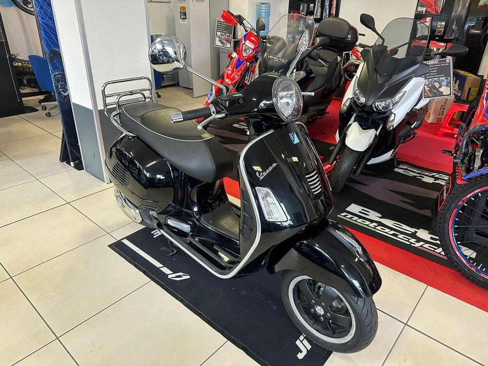 Vespa GTS 300 Super (2008 - 16)