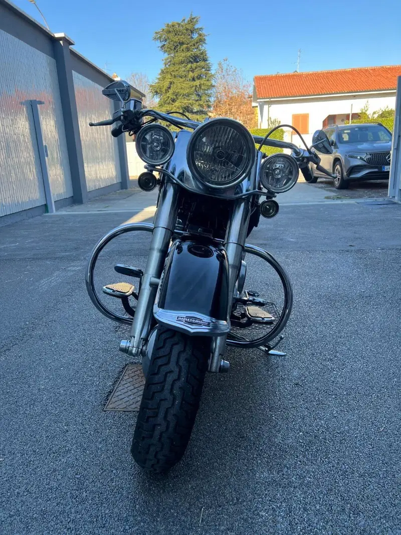 Harley-Davidson 1584 Deluxe (2007 - 08) - FLSTN (3)