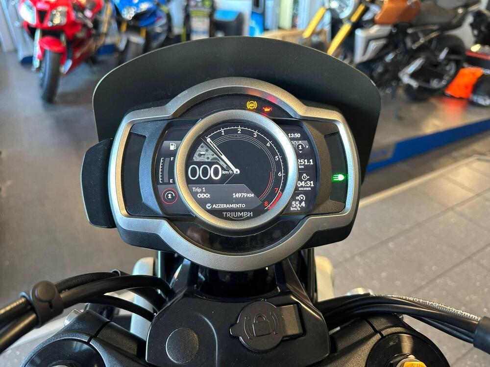 Triumph Scrambler 1200 XE (2021 - 23) (5)