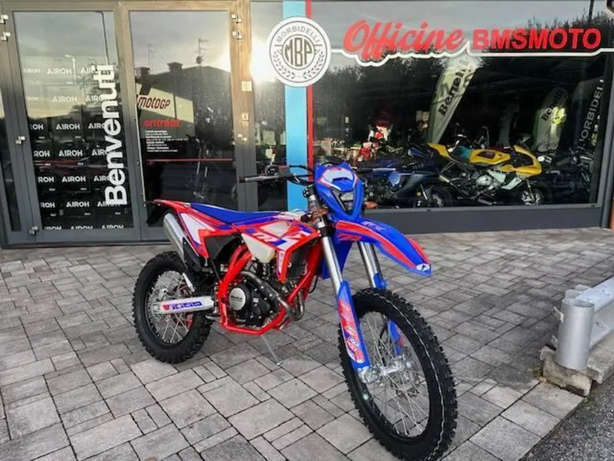 Betamotor RR 125 4T Enduro R (2024 - 26) (8)