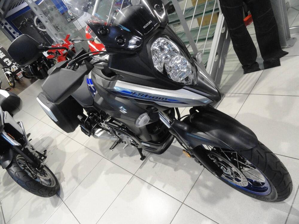 Suzuki V-Strom 650XT Explorer (2022 - 25) (4)