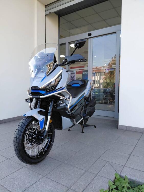 Zontes ZT368-G (2024 - 25) (4)