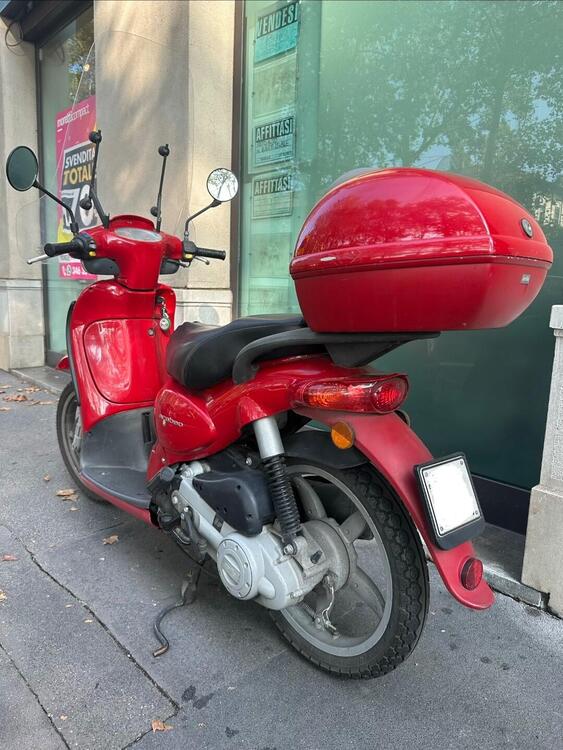 Aprilia Scarabeo 50 I.E Ditech (2001 - 04) (3)