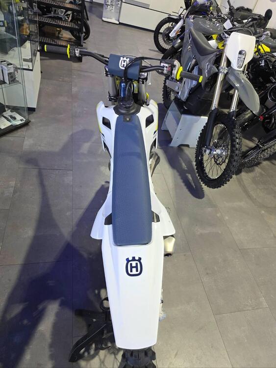 Husqvarna TC 250 (2024) (5)