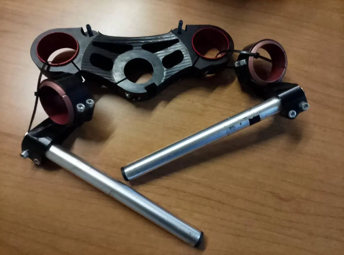 KIT PIASTRE SEMIMANUBRI Ducati