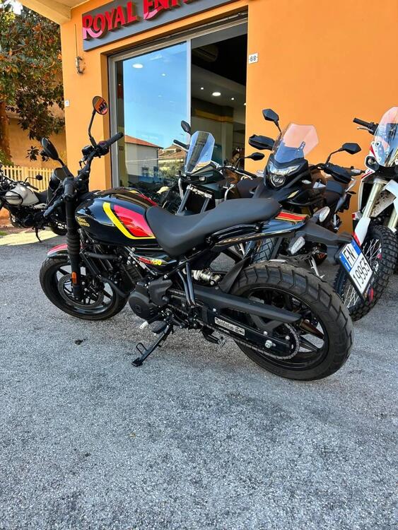 Royal Enfield Guerrilla 450 (2024 - 25) (4)