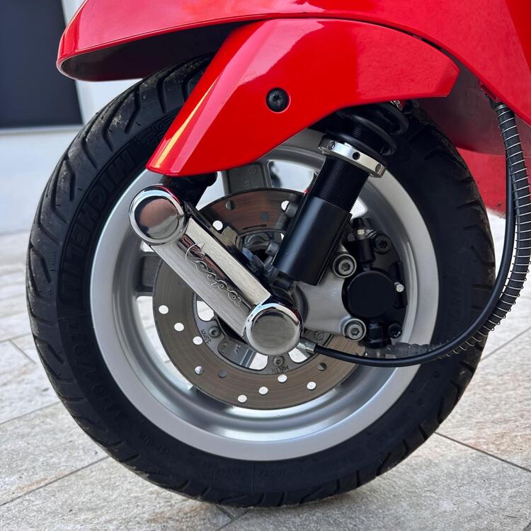 Vespa LX 125 Touring (2010 - 12) (4)