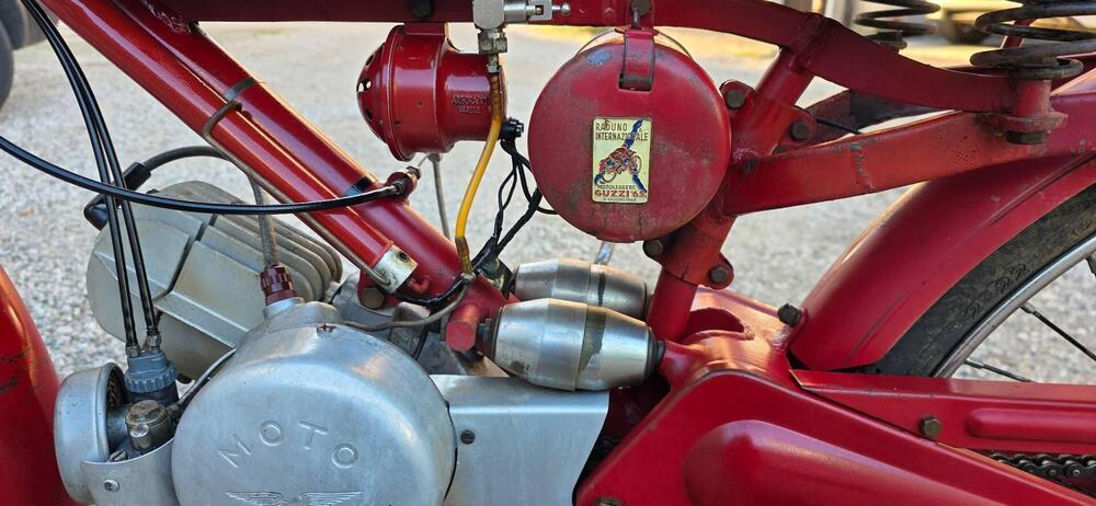 Moto Guzzi GUZZINO 65 B (5)