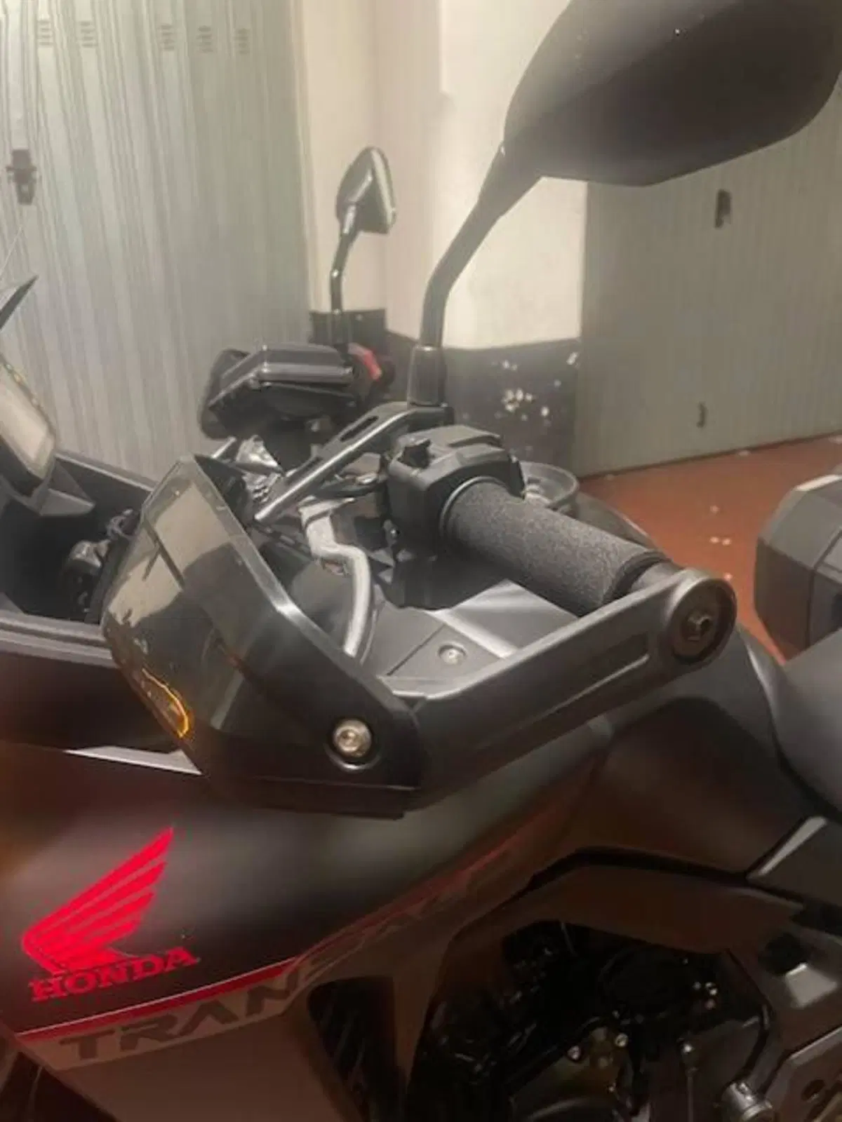 Honda Transalp XL750 (2023 - 24) (6)