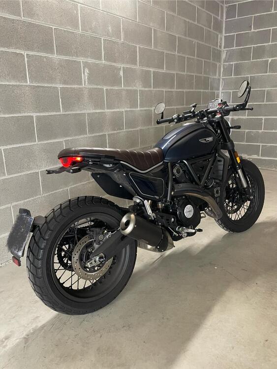 Ducati Scrambler 800 Nightshift (2023 - 25) (2)