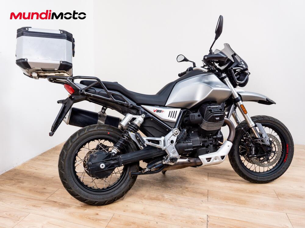 Moto Guzzi V85 TT (2024 - 25) (3)