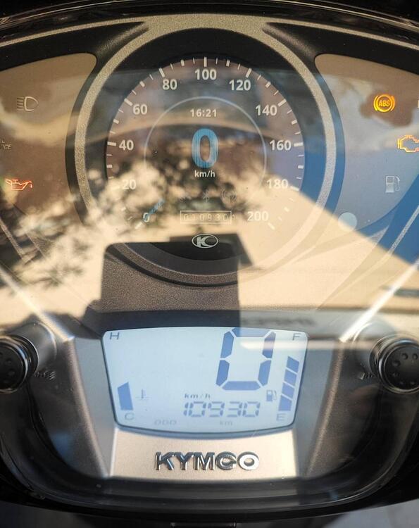 Kymco People 300i S (2021 - 22) (4)