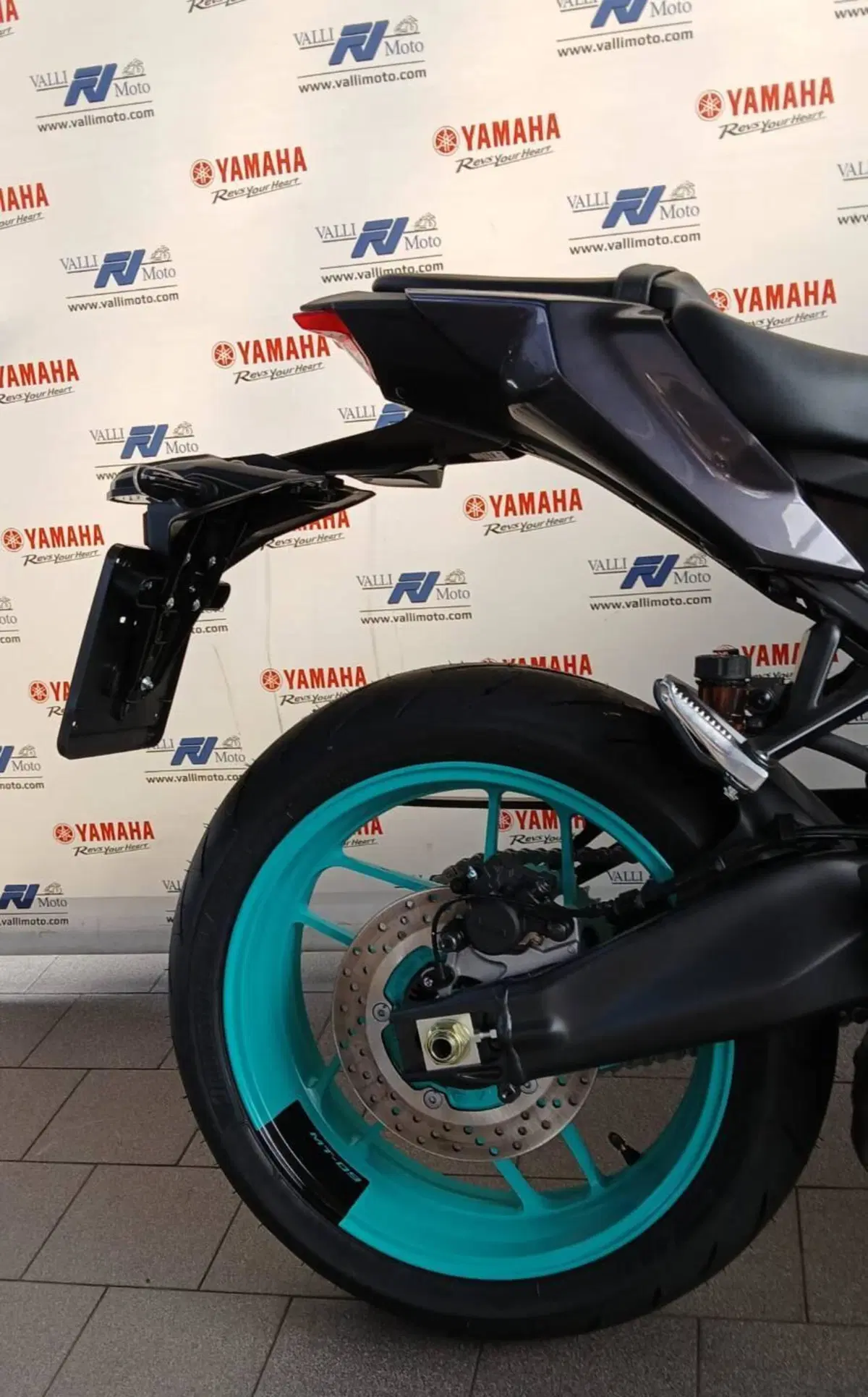 Yamaha MT-09 Y-AMT (2024 - 26) (4)