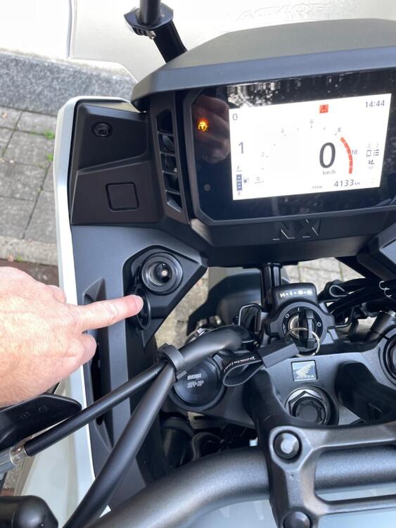 Honda NX500 (2024 - 25) (4)