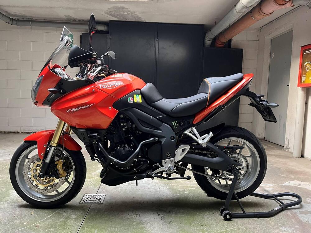 Triumph Tiger 1050 (2006 - 12)